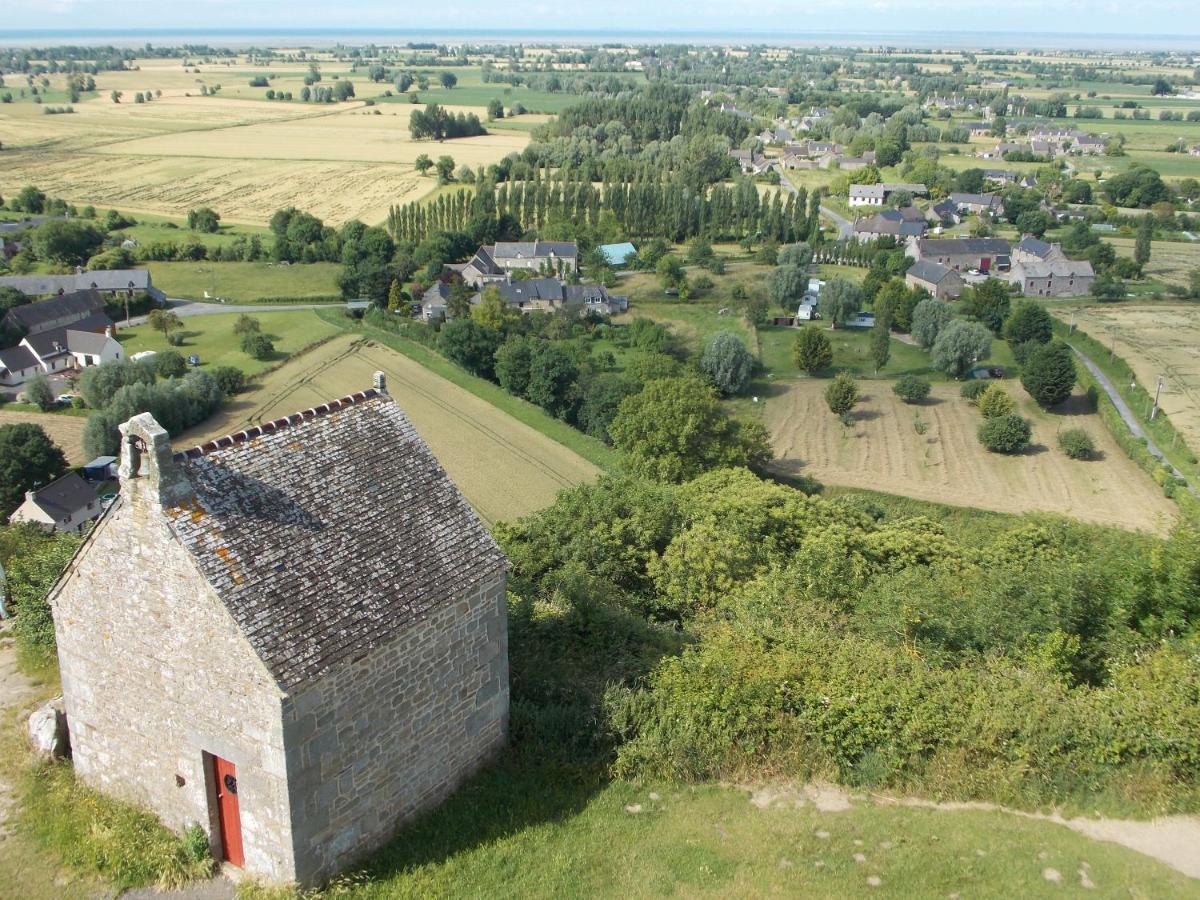 Love Room Donjon Dol In Love Bdsm Dol-de-Bretagne Dış mekan fotoğraf